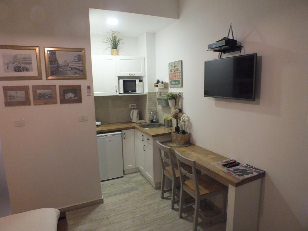 Ferienwohnung Banker'S Boutique Haifa Zimmer foto